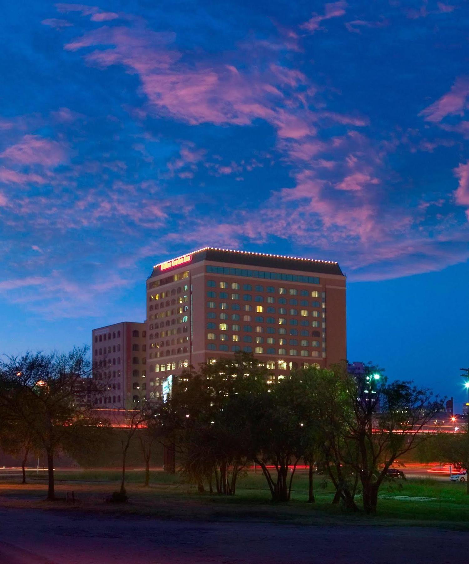 Hilton Garden Inn Austin Downtown-Convention Center Exterior foto