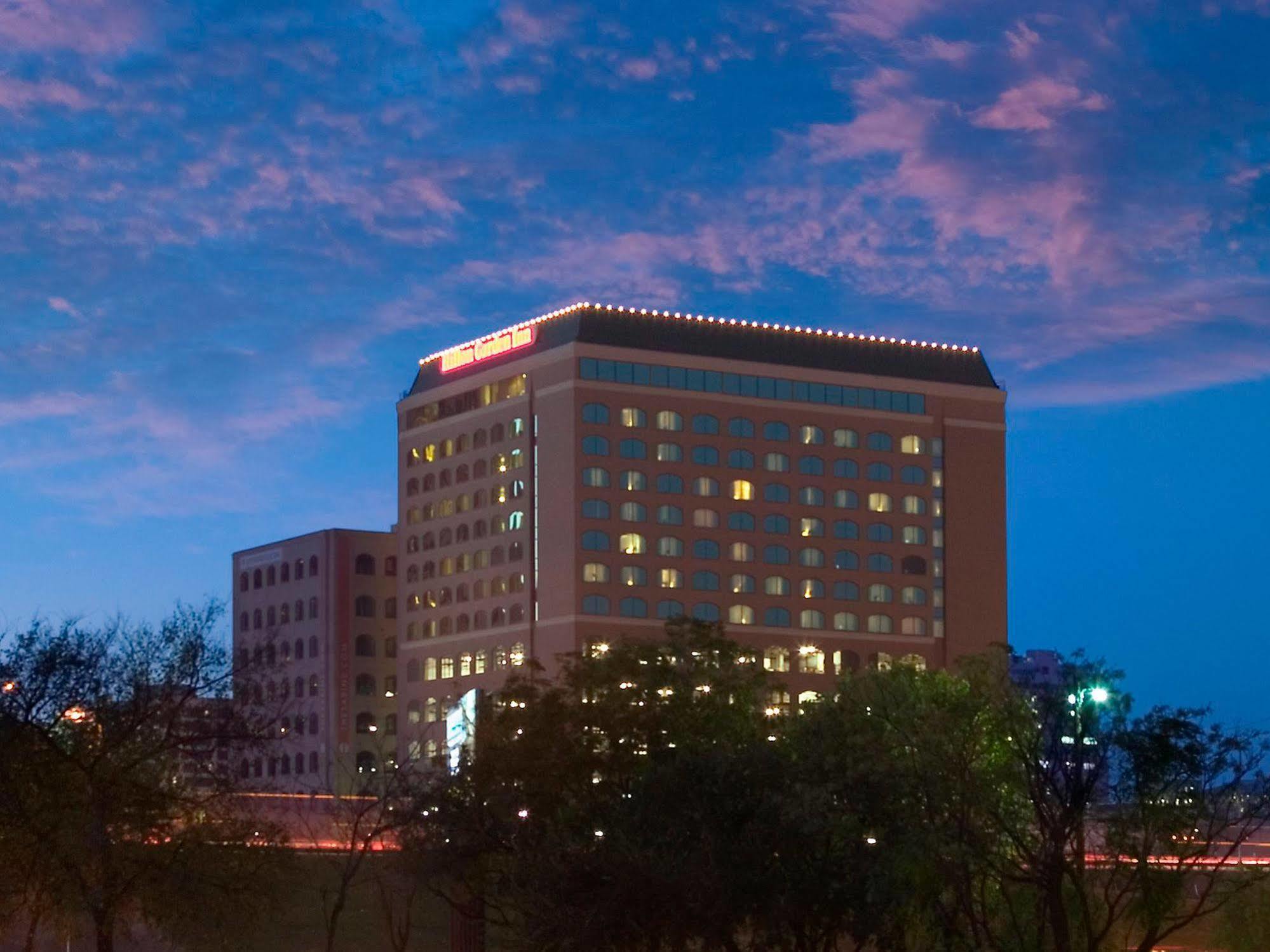 Hilton Garden Inn Austin Downtown-Convention Center Exterior foto